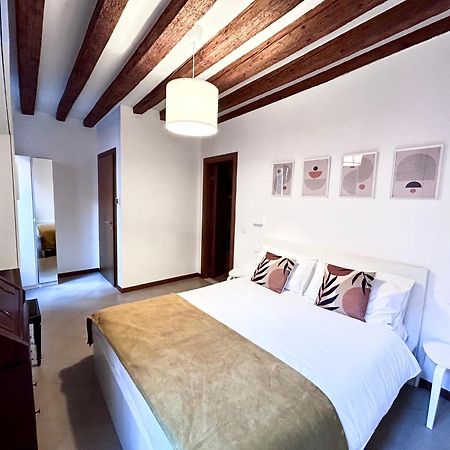 Central Flat Romantic Domus Remedio Veneza Exterior foto