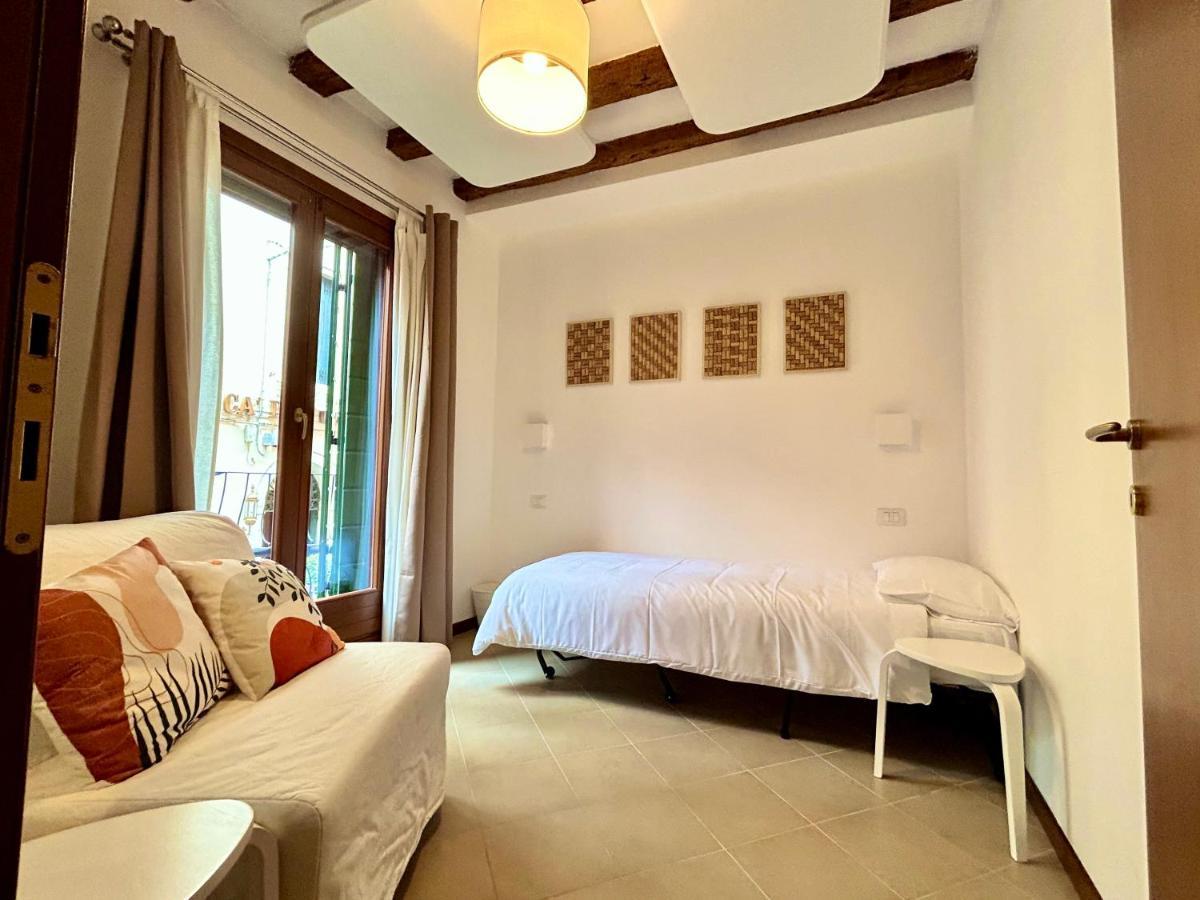 Central Flat Romantic Domus Remedio Veneza Exterior foto