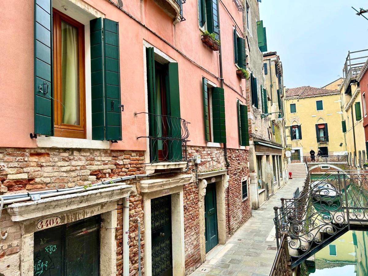Central Flat Romantic Domus Remedio Veneza Exterior foto